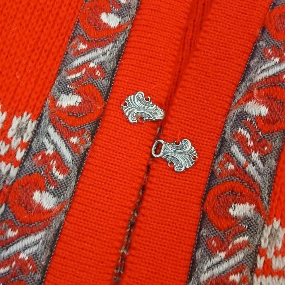 Vintage 80s classic red and gray 100% wool‎ cardigan sweater, size small - Picture 4 of 6